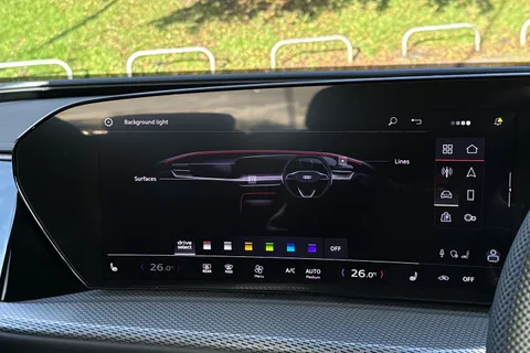  Audi Q5 2.0 TDI S line Sportback S Tronic quattro Euro 6 (s/s) 5dr Thumbnail #40