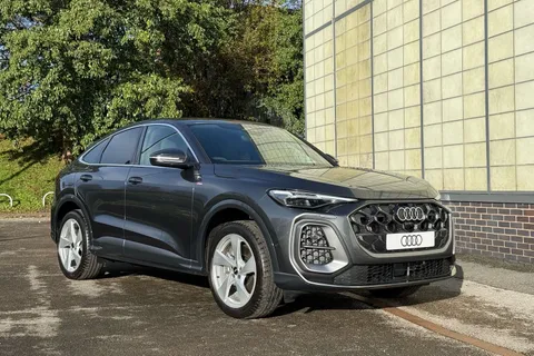  Audi Q5 2.0 TDI S line Sportback S Tronic quattro Euro 6 (s/s) 5dr Thumbnail #45