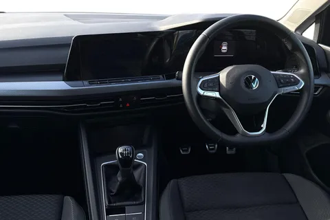 18 of 45 for VOLKSWAGEN GOLF 1.0 TSI Active 5dr