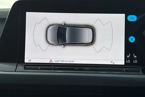 39 of 45 for VOLKSWAGEN GOLF 1.0 TSI Active 5dr