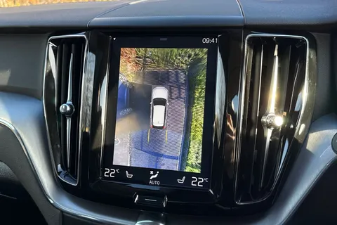 LP69VUB Volvo Xc60 2.0 T4 Edition Auto Euro 6 (s/s) 5dr Thumbnail #34