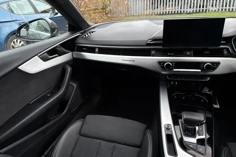 19 of 43 for Audi A5 2.0 TDI 40 S line Sportback S Tronic quattro Euro 6 (s/s) 5dr