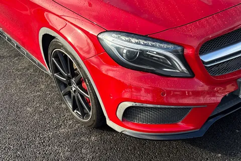 HJ15KKO Mercedes-Benz Gla 2.0 GLA45 AMG SpdS DCT 4MATIC Euro 6 (s/s) 5dr Thumbnail #10