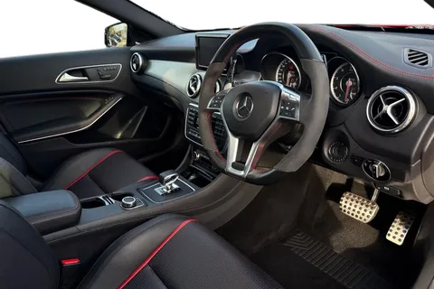 HJ15KKO Mercedes-Benz Gla 2.0 GLA45 AMG SpdS DCT 4MATIC Euro 6 (s/s) 5dr Thumbnail #15