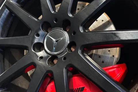 HJ15KKO Mercedes-Benz Gla 2.0 GLA45 AMG SpdS DCT 4MATIC Euro 6 (s/s) 5dr Thumbnail #27