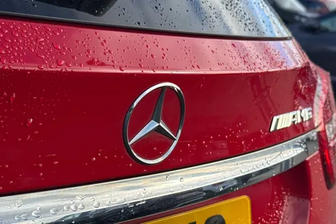 HJ15KKO Mercedes-Benz Gla 2.0 GLA45 AMG SpdS DCT 4MATIC Euro 6 (s/s) 5dr Thumbnail #30