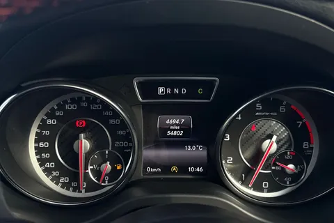 HJ15KKO Mercedes-Benz Gla 2.0 GLA45 AMG SpdS DCT 4MATIC Euro 6 (s/s) 5dr Thumbnail #39