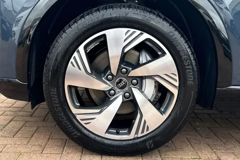  Audi Q6 E-Tron 100kWh Performance S line Auto 5dr Thumbnail #12