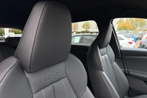  Audi Q6 E-Tron 100kWh Performance S line Auto 5dr Thumbnail #24