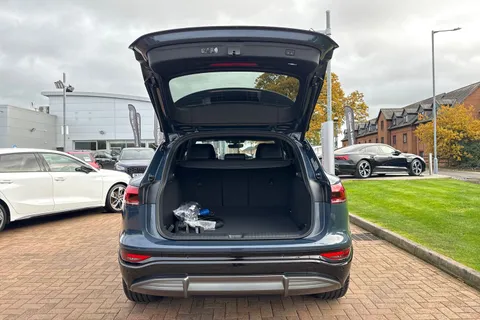  Audi Q6 E-Tron 100kWh Performance S line Auto 5dr Thumbnail #40