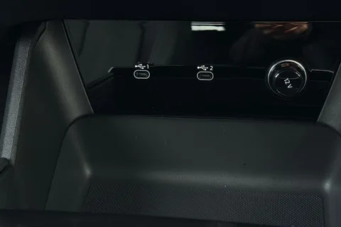  Audi Q6 E-Tron 100kWh Performance S line Auto 5dr Thumbnail #57