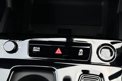  Audi Q6 E-Tron 100kWh Performance S line Auto 5dr Thumbnail #60