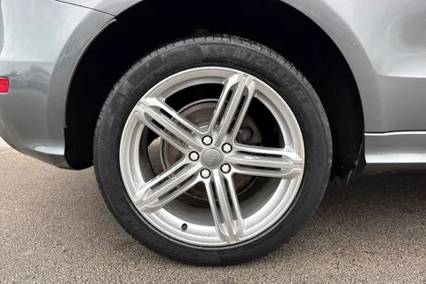 9 of 61 for Audi Q5 2.0 TDI S line Plus quattro Euro 6 (s/s) 5dr