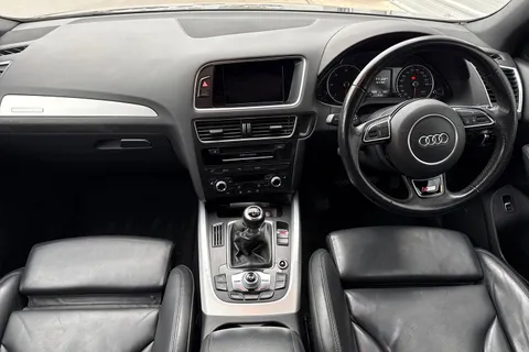 37 of 61 for Audi Q5 2.0 TDI S line Plus quattro Euro 6 (s/s) 5dr