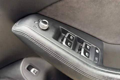 55 of 61 for Audi Q5 2.0 TDI S line Plus quattro Euro 6 (s/s) 5dr