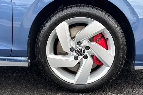 KR25MPZ Volkswagen Golf 1.5 TSI 272 GTE eHybrid 5dr DSG **PAN ROOF** Thumbnail #7