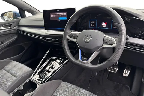KR25MPZ Volkswagen Golf 1.5 TSI 272 GTE eHybrid 5dr DSG **PAN ROOF** Thumbnail #8