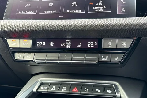 PN25JBU Audi A3 Black Edition 35 TFSI  150 PS S tronic Thumbnail #19