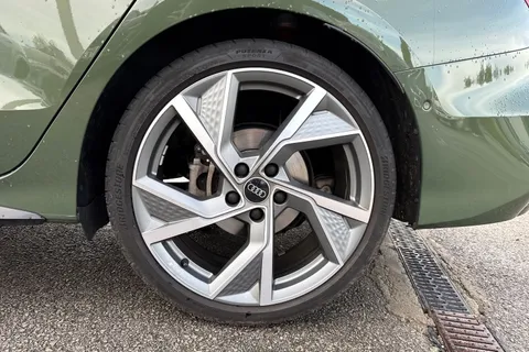 PN25JBU Audi A3 Black Edition 35 TFSI  150 PS S tronic Thumbnail #24