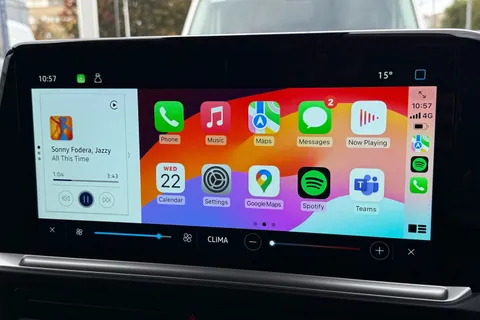 BV25RZM Volkswagen Transporter Commerce Plus 2.0 TDI 110 PS 6sp Manual Thumbnail #55