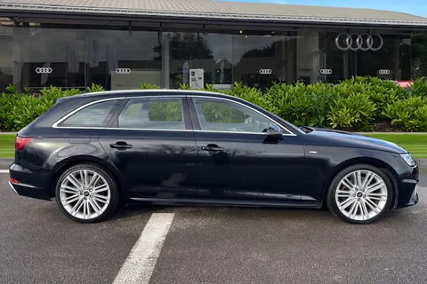 YH19FNS Audi A4 Avant Avant S line 35 TFSI 150 PS S tronic Thumbnail #4