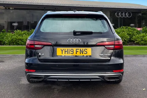 YH19FNS Audi A4 Avant Avant S line 35 TFSI 150 PS S tronic Thumbnail #5