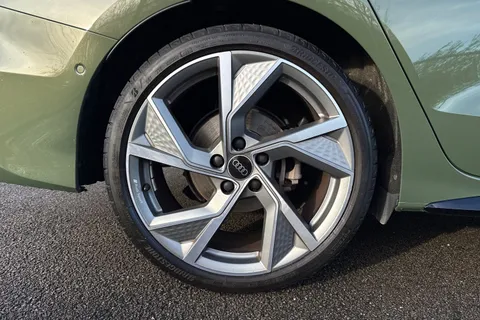 PK25ULA Audi A3 Black Edition 35 TFSI 150 PS S tronic Thumbnail #13