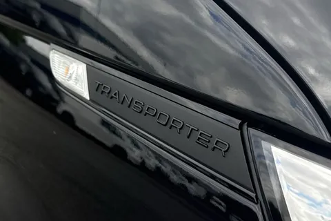 DG74CXY Volkswagen Transporter 2.0 TDI 110 Highline Van Thumbnail #30