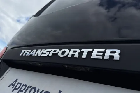 DG74CXY Volkswagen Transporter 2.0 TDI 110 Highline Van Thumbnail #33