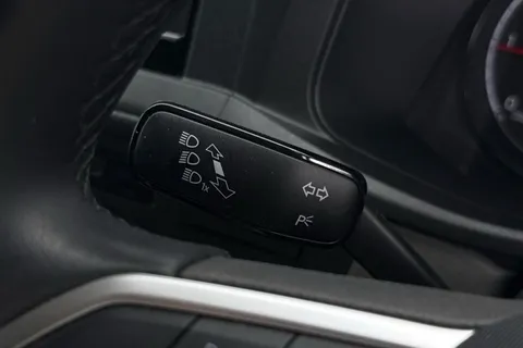 DG74CXY Volkswagen Transporter 2.0 TDI 110 Highline Van Thumbnail #35