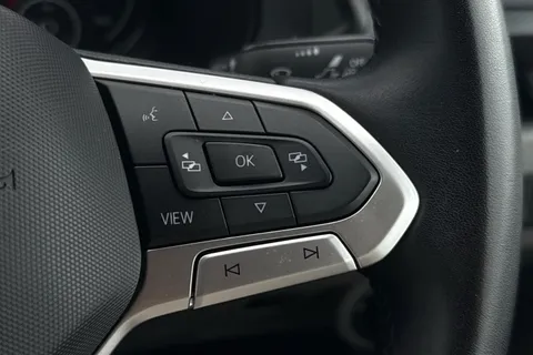 DG74CXY Volkswagen Transporter 2.0 TDI 110 Highline Van Thumbnail #37