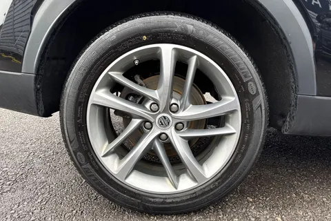 MF72VUX MG Mg Hs 1.5 T-GDI Exclusive DCT Euro 6 (s/s) 5dr Thumbnail #11