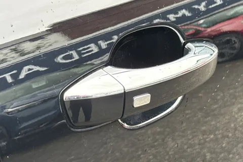 MF72VUX MG Mg Hs 1.5 T-GDI Exclusive DCT Euro 6 (s/s) 5dr Thumbnail #32