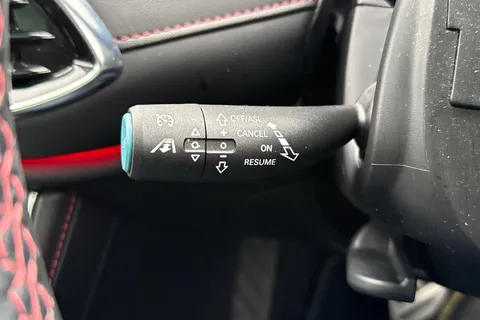 MF72VUX MG Mg Hs 1.5 T-GDI Exclusive DCT Euro 6 (s/s) 5dr Thumbnail #50