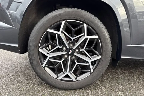 OG71CCC Hyundai Tucson 1.6 T-GDi MHEV N Line S DCT Euro 6 (s/s) 5dr Thumbnail #12