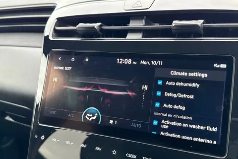 OG71CCC Hyundai Tucson 1.6 T-GDi MHEV N Line S DCT Euro 6 (s/s) 5dr Thumbnail #23