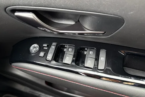 OG71CCC Hyundai Tucson 1.6 T-GDi MHEV N Line S DCT Euro 6 (s/s) 5dr Thumbnail #44