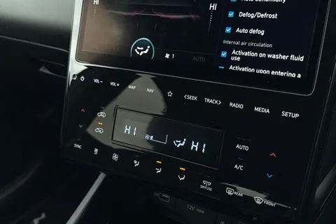 OG71CCC Hyundai Tucson 1.6 T-GDi MHEV N Line S DCT Euro 6 (s/s) 5dr Thumbnail #54