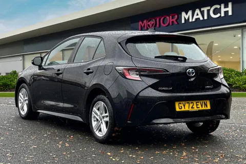 GY72EVN Toyota Corolla 1.8 VVT-h Icon CVT Euro 6 (s/s) 5dr Thumbnail #3