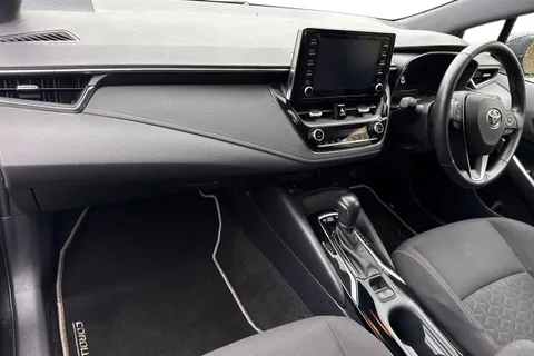 GY72EVN Toyota Corolla 1.8 VVT-h Icon CVT Euro 6 (s/s) 5dr Thumbnail #16