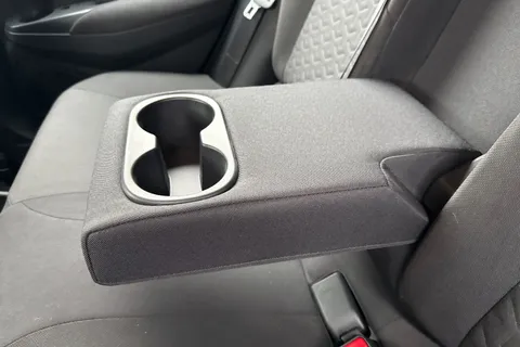 GY72EVN Toyota Corolla 1.8 VVT-h Icon CVT Euro 6 (s/s) 5dr Thumbnail #32