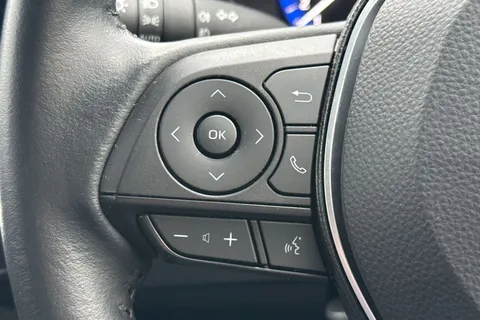 GY72EVN Toyota Corolla 1.8 VVT-h Icon CVT Euro 6 (s/s) 5dr Thumbnail #34