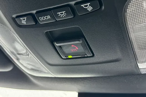 GY72EVN Toyota Corolla 1.8 VVT-h Icon CVT Euro 6 (s/s) 5dr Thumbnail #40