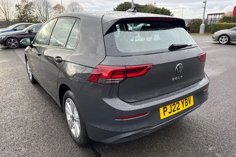 PJ22YBV Volkswagen Golf 1.5 TSI Life Euro 6 (s/s) 5dr Thumbnail #9