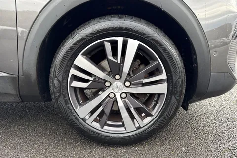 BW22HPV PEUGEOT 3008 1.5 BlueHDi Allure Premium EAT Euro 6 (s/s) 5dr Thumbnail #7