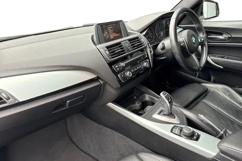 15 of 64 for BMW 2 Series 2.0 220d M Sport Auto Euro 6 (s/s) 2dr