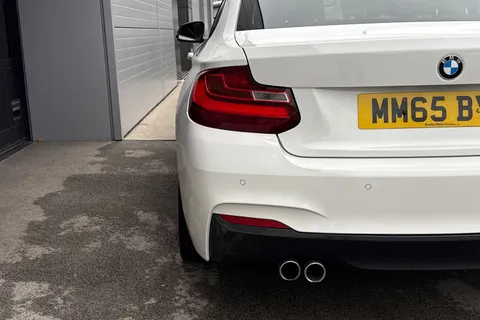 26 of 64 for BMW 2 Series 2.0 220d M Sport Auto Euro 6 (s/s) 2dr