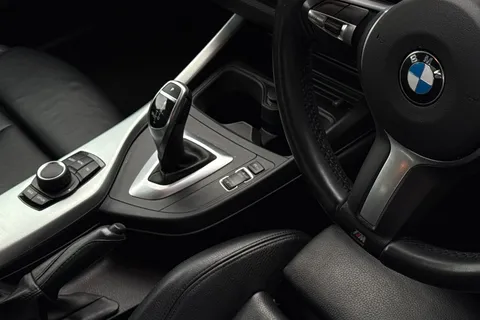 48 of 64 for BMW 2 Series 2.0 220d M Sport Auto Euro 6 (s/s) 2dr