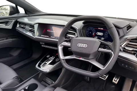 Audi Q4 e-tron 55 Black Edition Auto quattro 5dr 82kWh Thumbnail #18