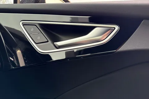 Audi Q4 e-tron 55 Black Edition Auto quattro 5dr 82kWh Thumbnail #21